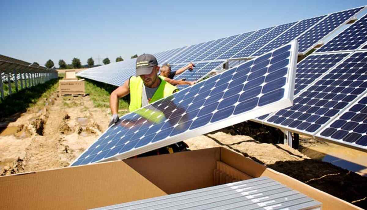 How to Choose a Solar Installer to Finance