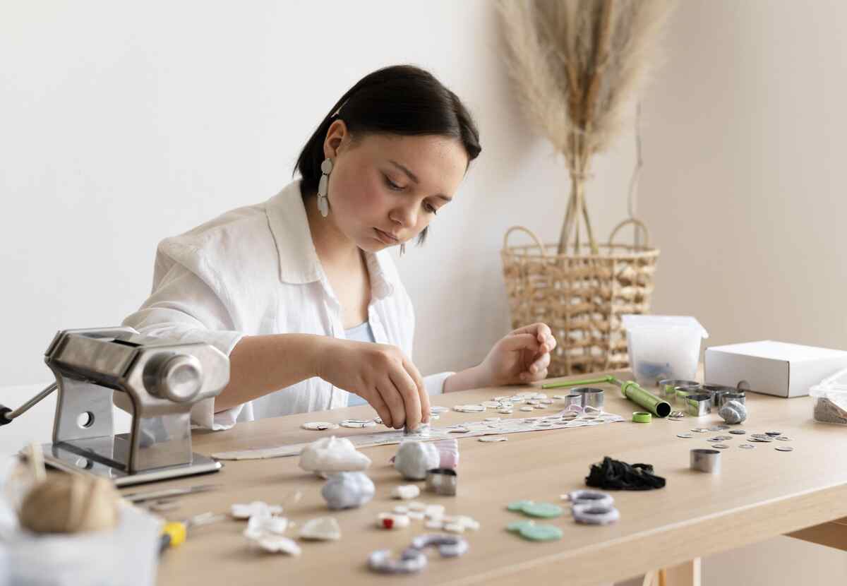 Turn Hobbies into a Profitable Side Hustle Lumolog