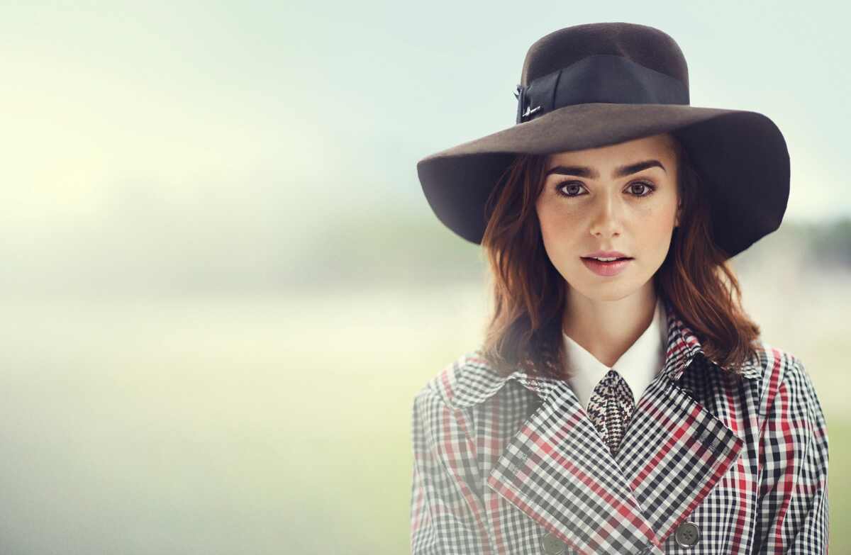 Lily Collins Net Worth