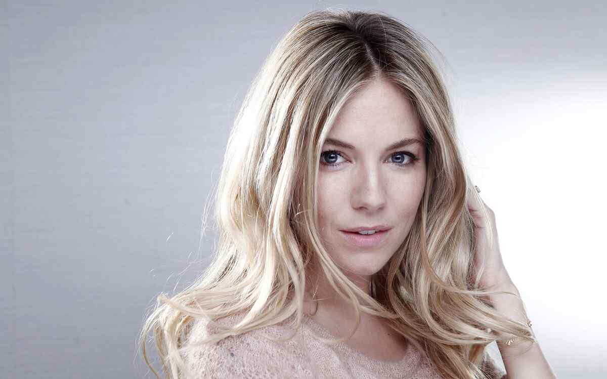 Sienna Miller Height