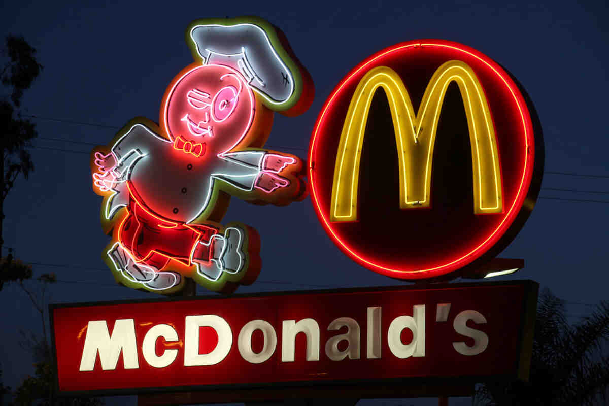 Iconic Hollywood Fast Food