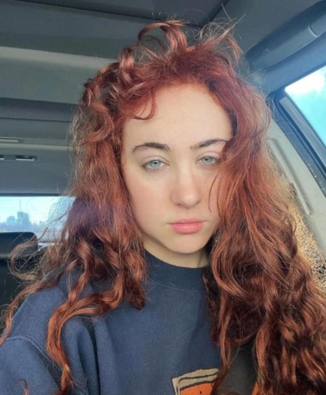 Chappell and no makeup